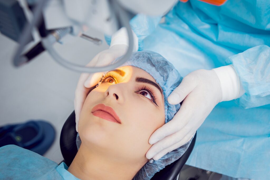 Know this before going laser eye surgery